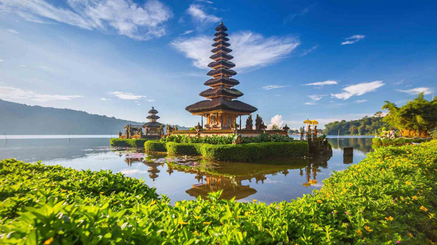 7 Bucket-Worthy Ideas for the Best Cultural Trip in Indonesia