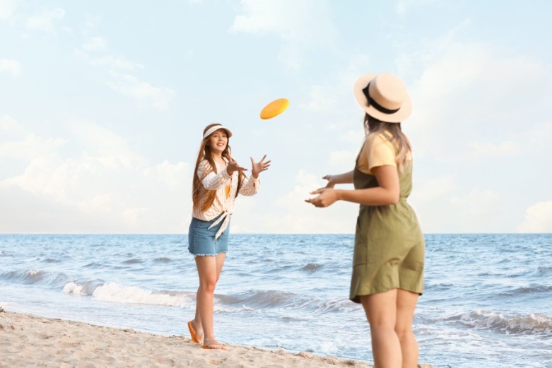 5 ways a beach vacation benefits your wellbeing